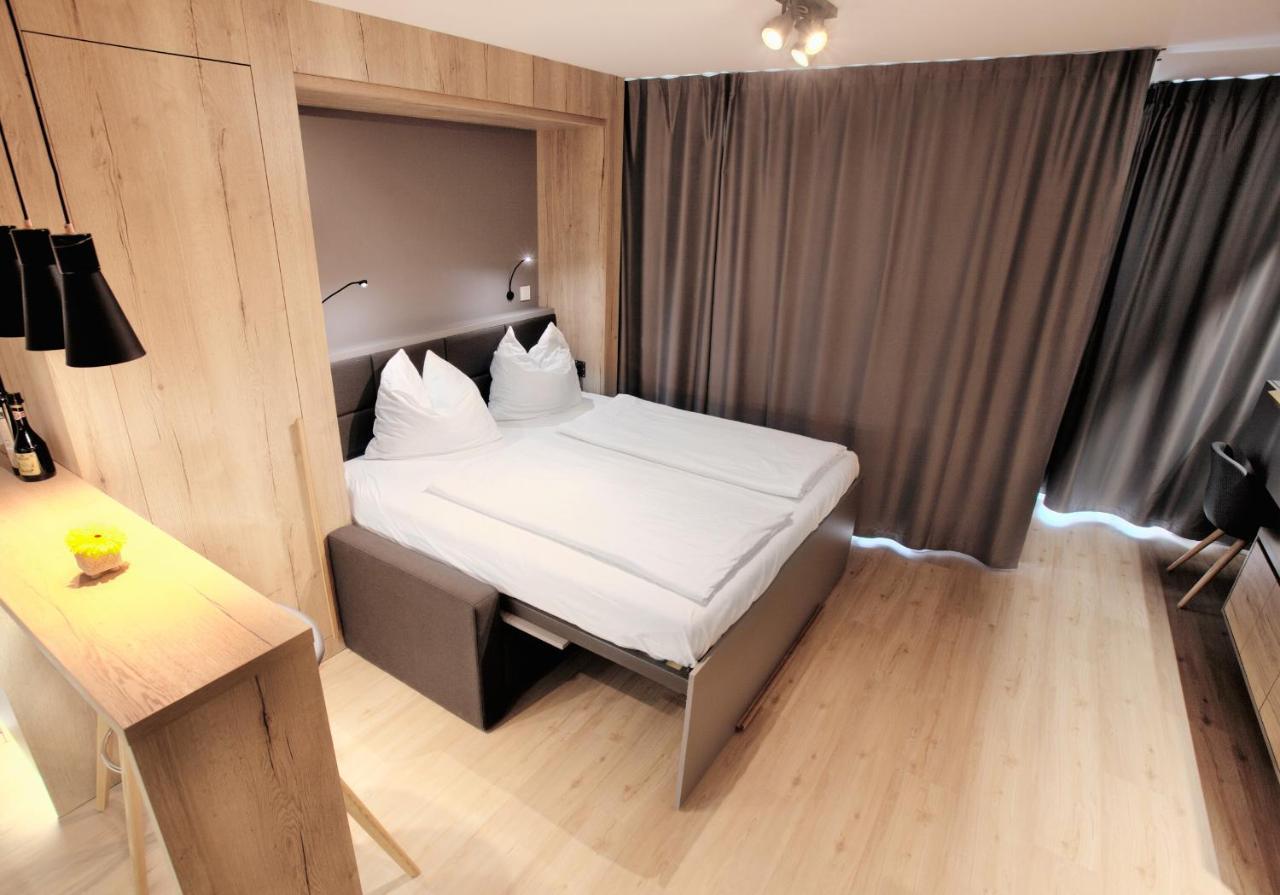 Marina Apartments เรเกนส์บวร์ก ภายนอก รูปภาพ