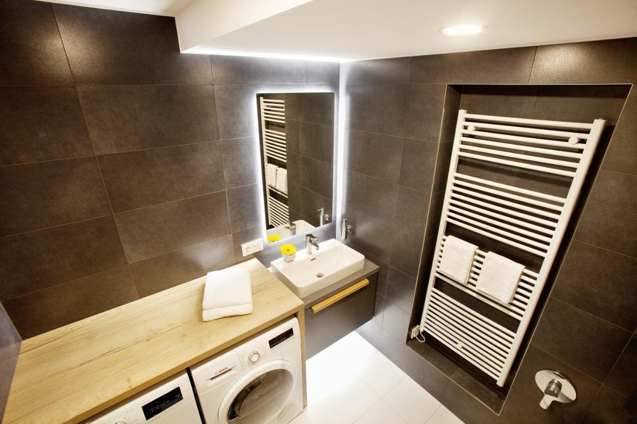 Marina Apartments เรเกนส์บวร์ก ภายนอก รูปภาพ