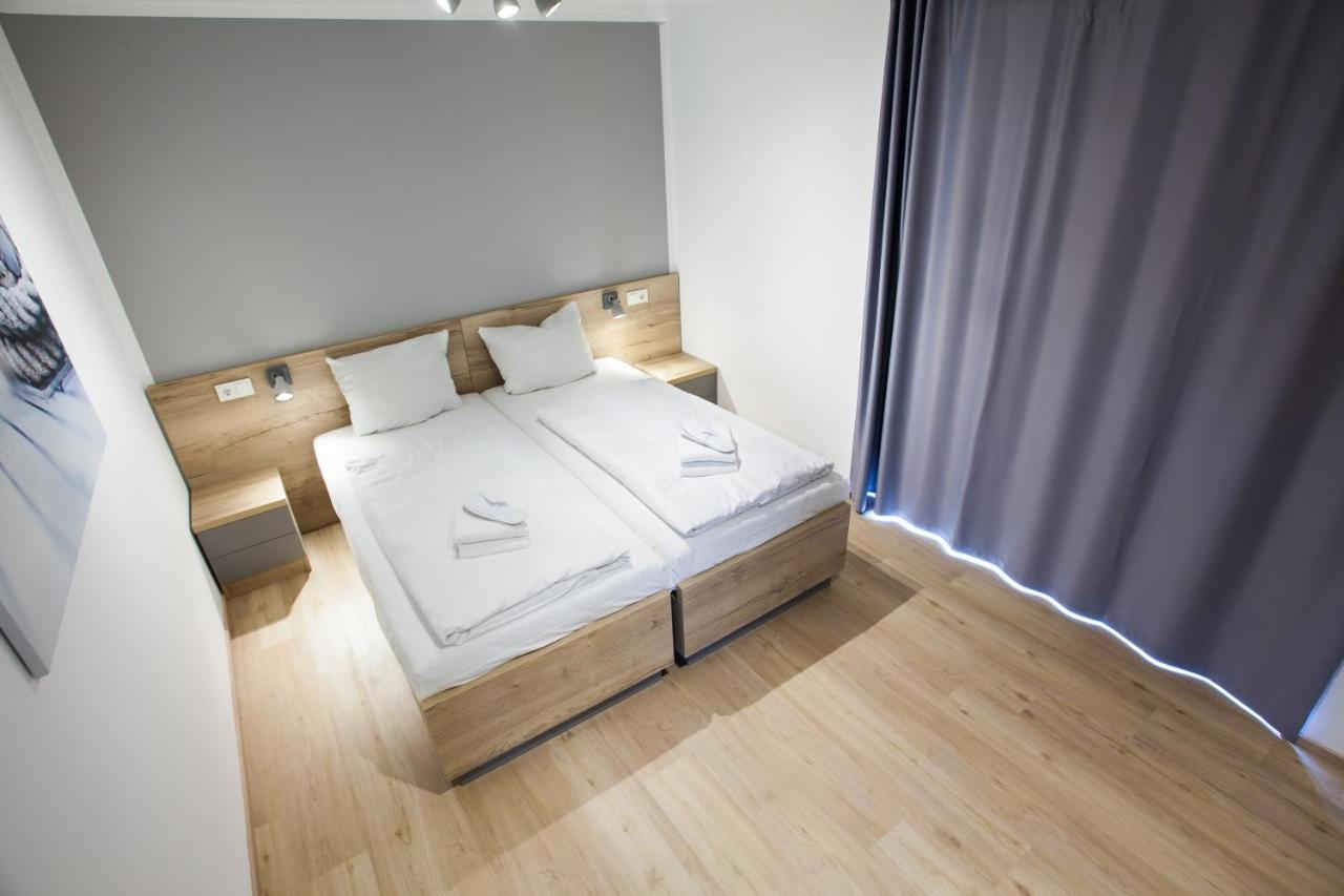 Marina Apartments เรเกนส์บวร์ก ภายนอก รูปภาพ