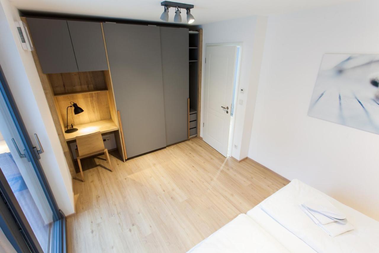 Marina Apartments เรเกนส์บวร์ก ภายนอก รูปภาพ